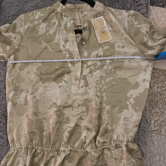 MICHAEL KORS NWT blouse size XS - Picture 8 of 11